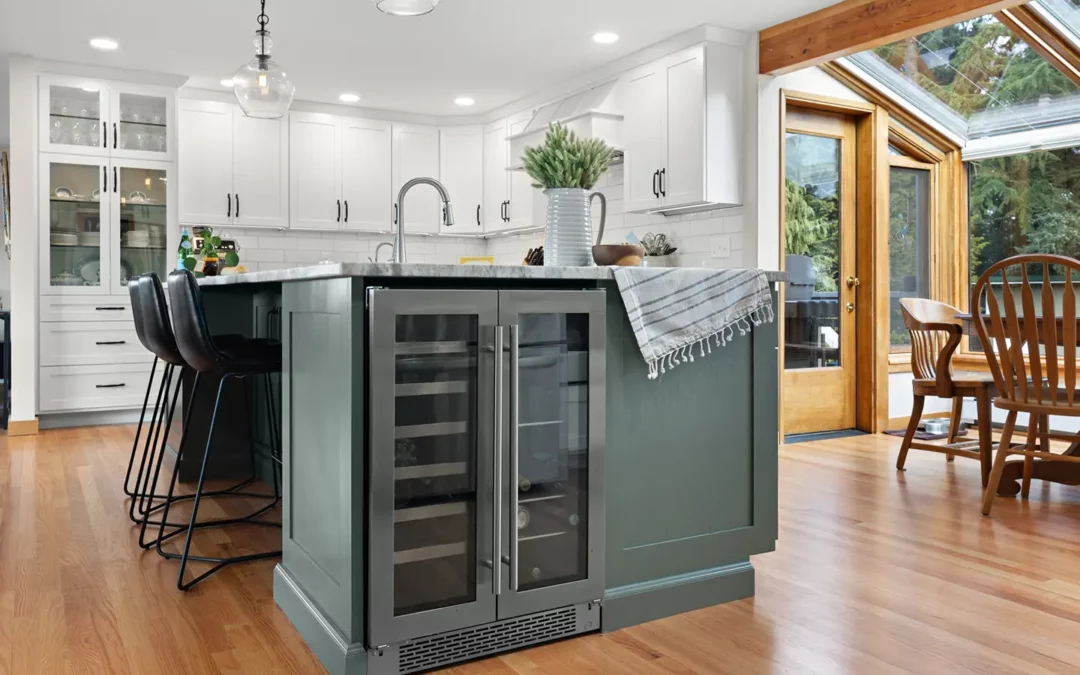 How to Furnish Your Newly Remodeled Traditional-Style Kitchen