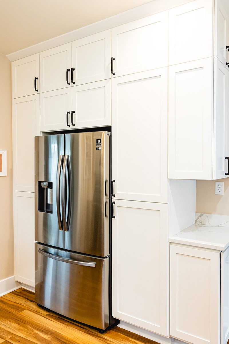 Craftsman Kitchen_Everett_Built In Cabinetry Wall Stunning Lake Stevens Primary Bath