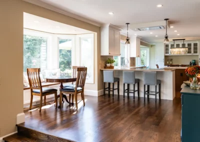 Mill Creek, WA Kitchen Remodel Featuring Peninsula and Island