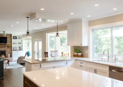 Mill Creek, WA Kitchen Remodel Featuring Peninsula and Island