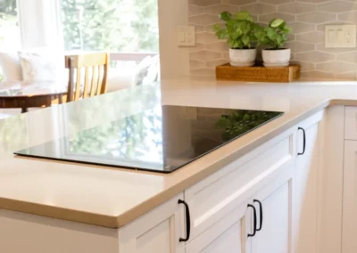 Mill Creek, WA Kitchen Remodel Featuring Peninsula and Island