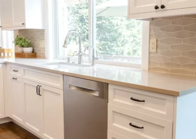 Mill Creek, WA Kitchen Remodel Featuring Peninsula and Island