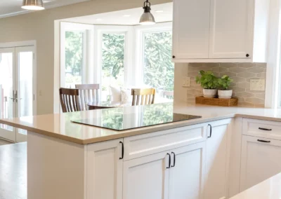 Mill Creek, WA Kitchen Remodel Featuring Peninsula and Island