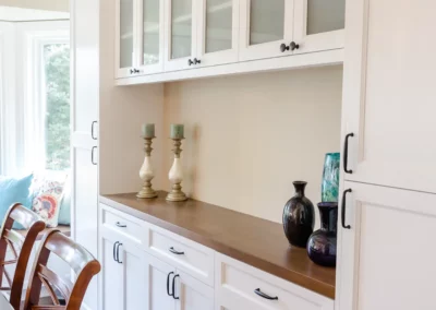 Mill Creek, WA Kitchen Remodel Featuring Peninsula and Island
